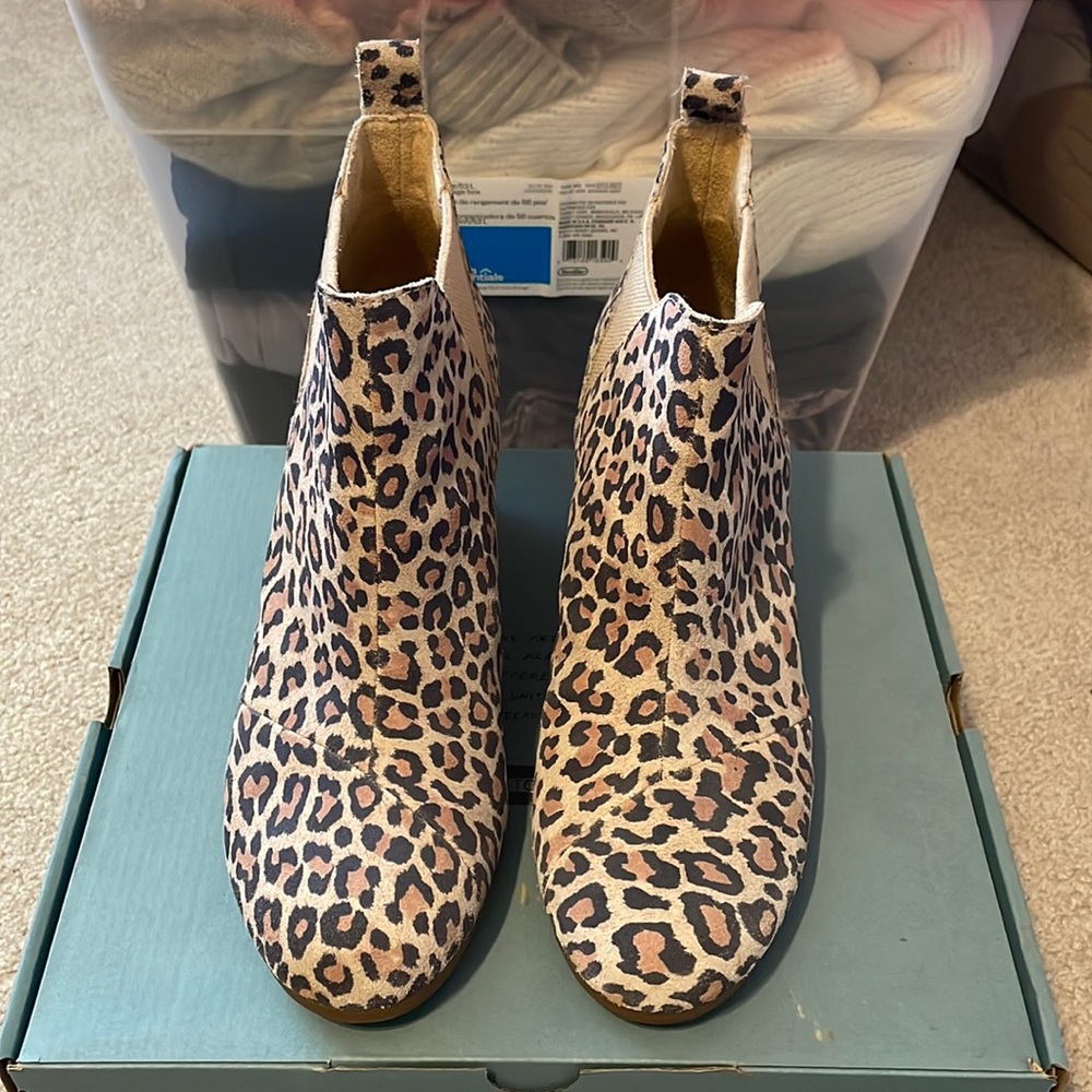 TOMS Kelsey Wedge Bootie